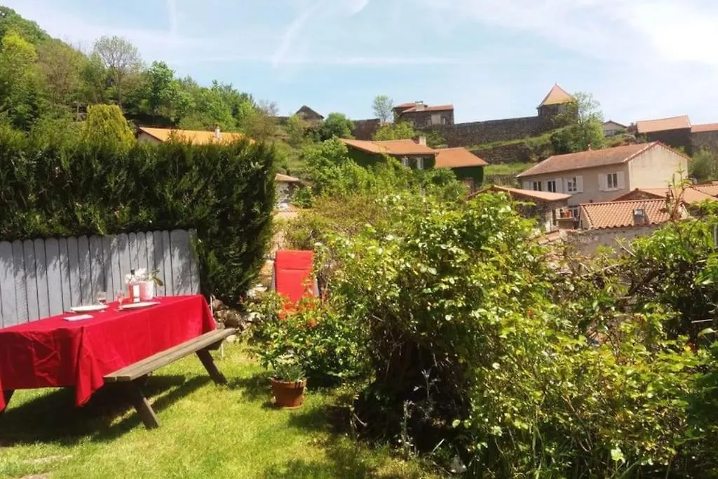 Casa Flo Vila Polignac  Polignac (Haute-Loire)